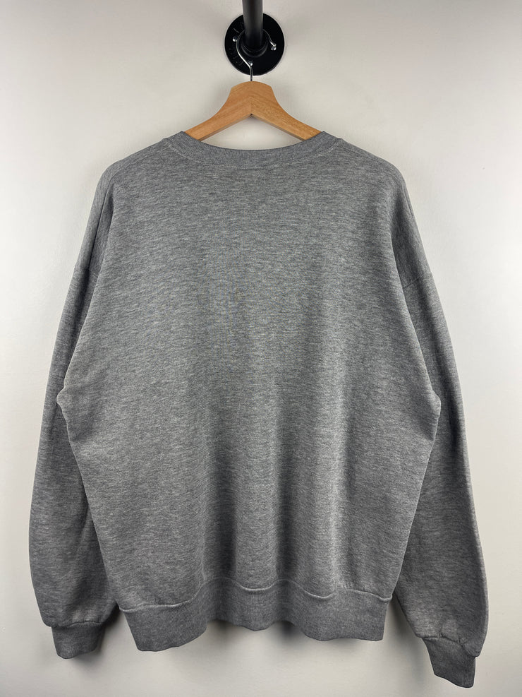 Vintage 90s Notre Dame Fighting Irish Embroidered Grey Crewneck