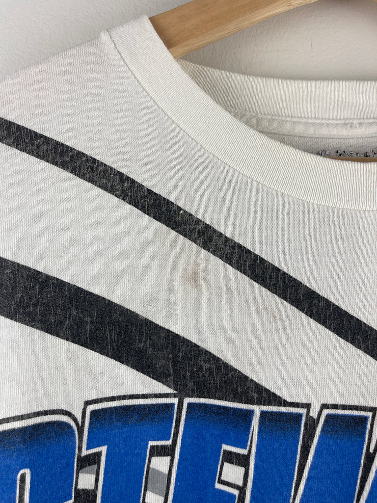 Vintage Nascar Tony Stewart Mobil 1 All Over Print White Tee