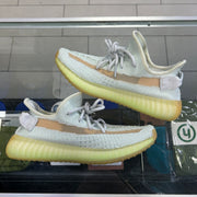 Yeezy 350 V2 Hyperspace