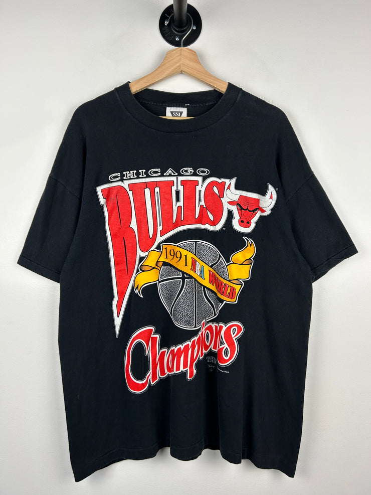 Vintage 90s NBA Chicago Bulls Champions Black Tee