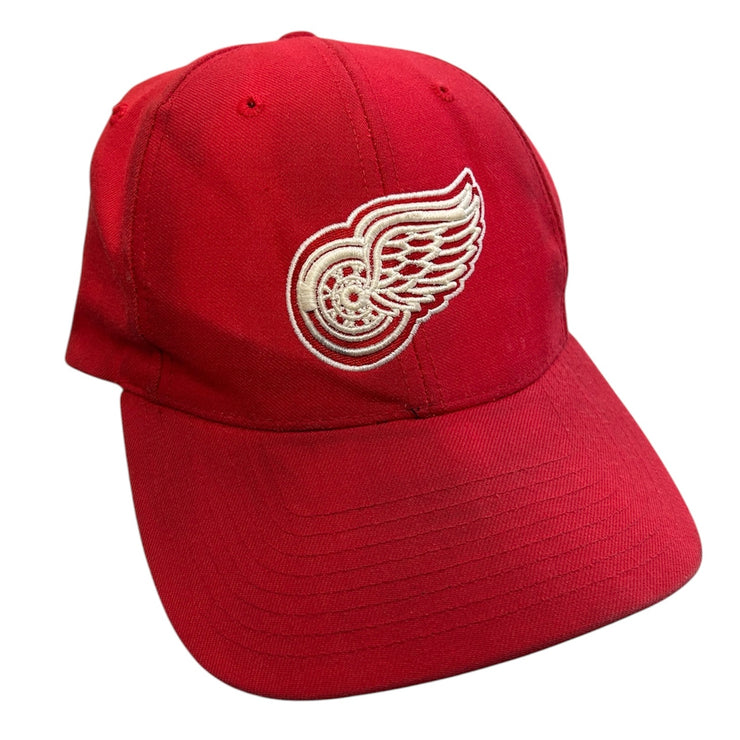 Vintage 90s NHL Detroit Red Wings Red Snapback Hat