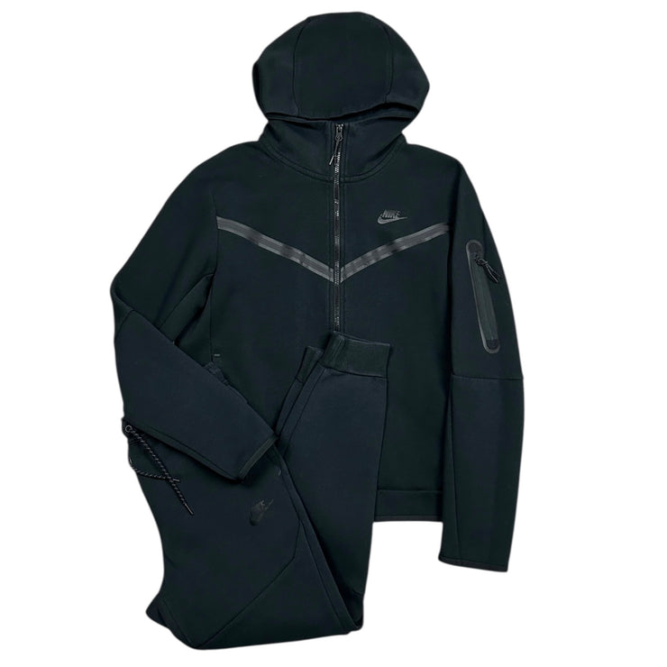 Nike Tech Fleece Black Zip Up Hoodie & Sweatpants Set