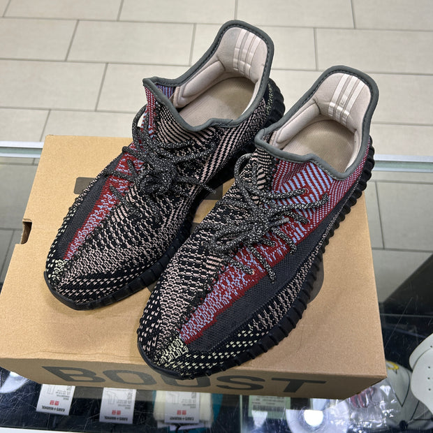 Yeezy 350 V2 Yecheil (Non-Reflective)