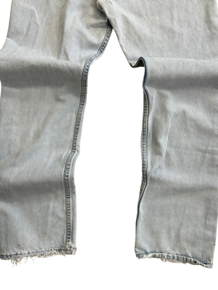 Vintage 90s Levis 505 Distressed Light Wash Blue Denim Jeans