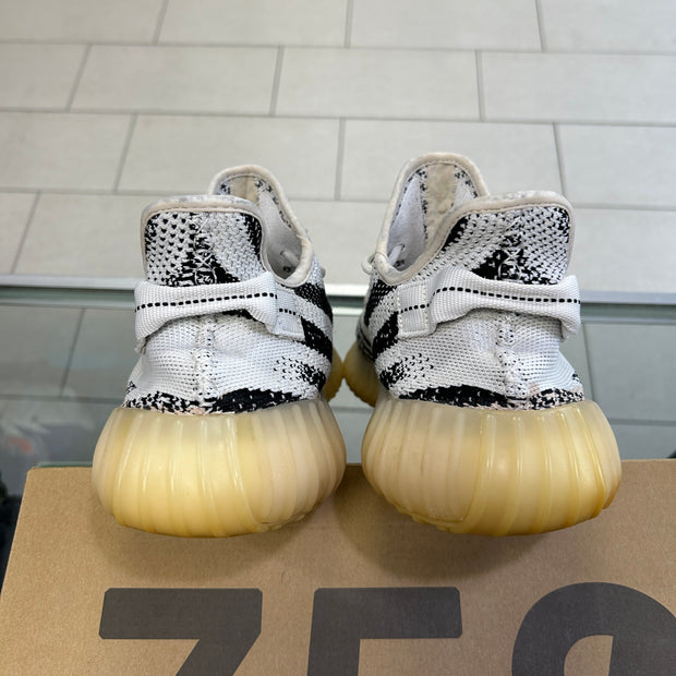 Yeezy 350 V2 Zebra
