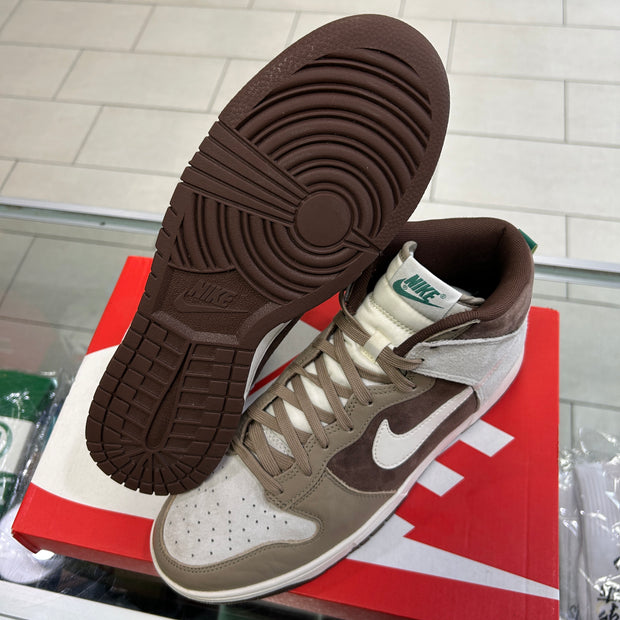 Nike Dunk High Light Chocolate