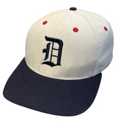 Vintage 90s MLB Detroit Tigers Plain Logo White Snapback Hat