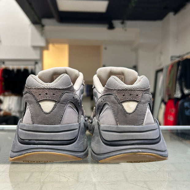 Yeezy 700 V2 Tephra