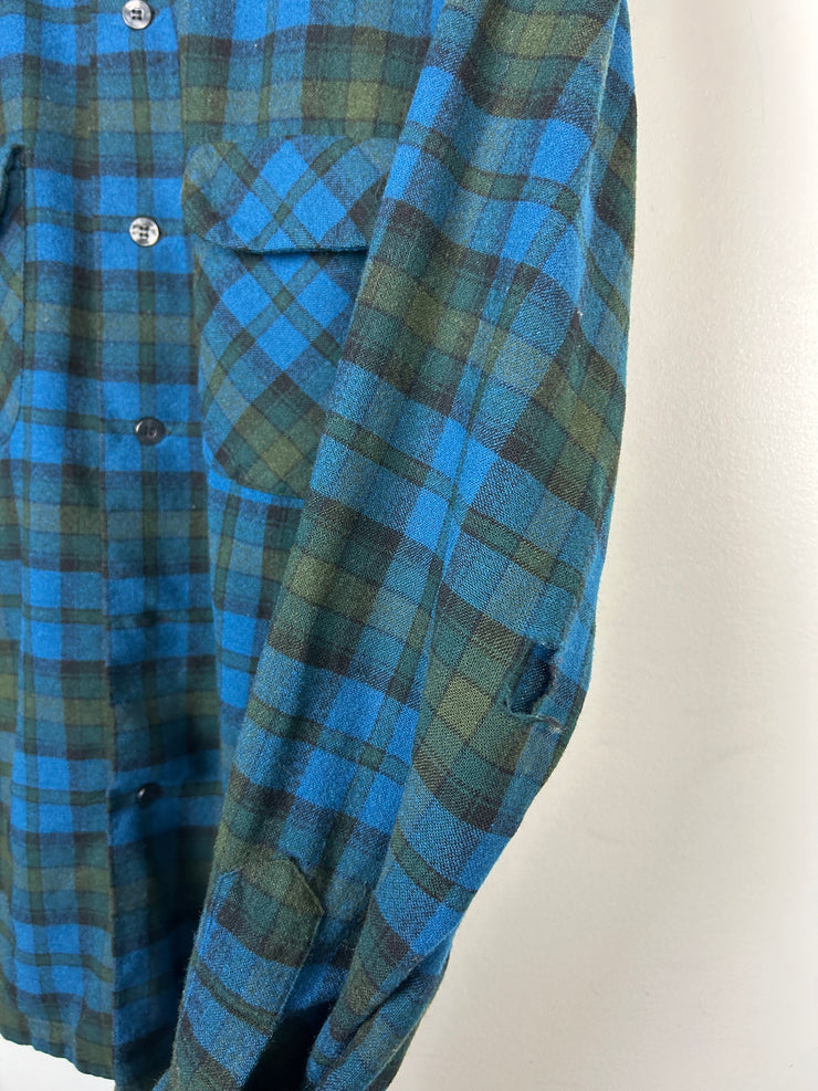 Vintage 90s Pendelton Blue & Green Checkered Flannel Shirt