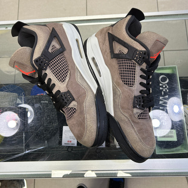 Jordan 4 Taupe Haze 2021