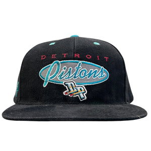 Vintage 90s NBA Pro Player Detroit Pistons Black Snapback Hat