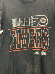 Vintage 90s NHL Philadelphia Flyers Black Thrashed Cut Off Tank Top