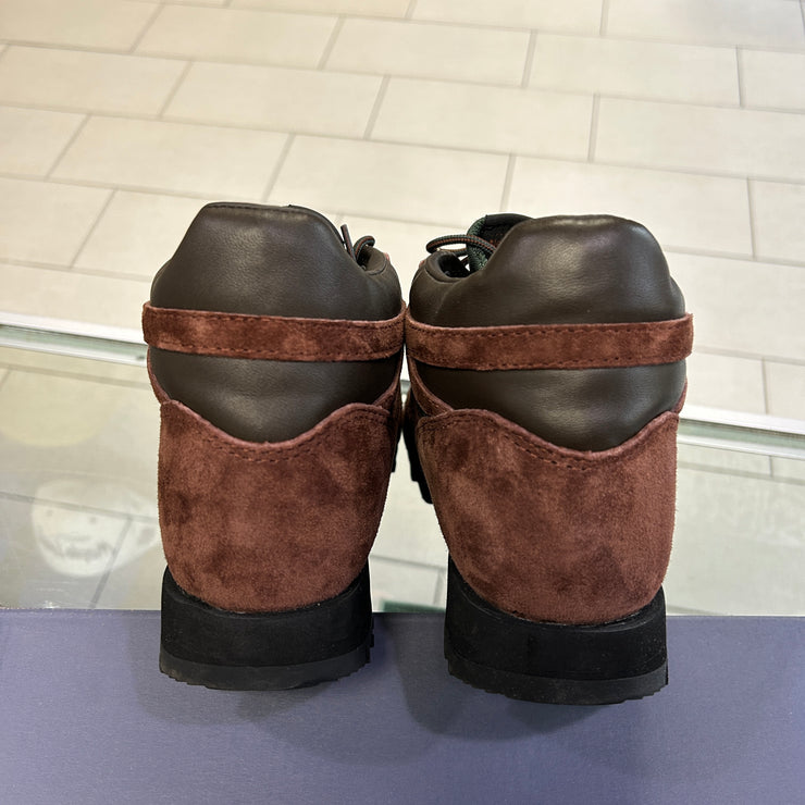 New Balance Rainier Brown