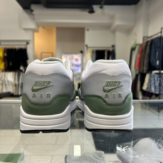 Nike Air Max 1 Premium Spiral Sage