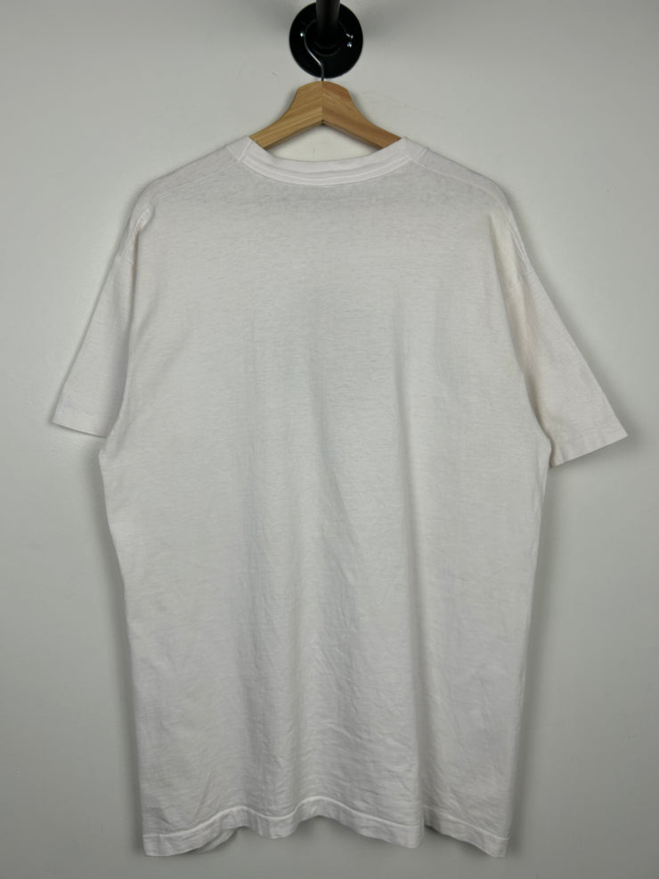 Vintage 90s Dave And Busters Philadelphia White Tee