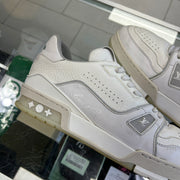 Louis Vuitton Trainer White Signature