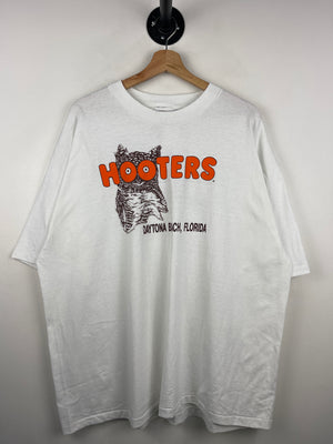 Vintage 90s Hooters Daytona Beach Florida White Tee