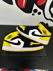 Jordan 1 Mid Yellow Toe Black