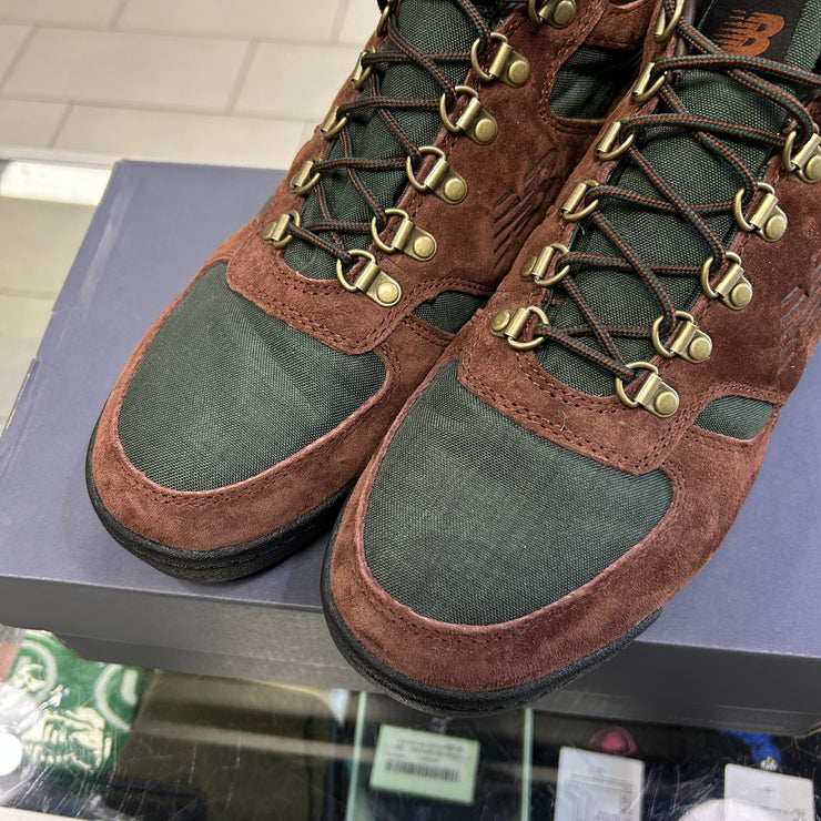 New Balance Rainier Brown