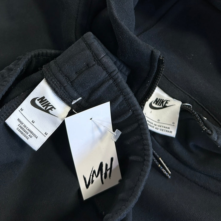 Nike Tech Fleece Black Zip Up Hoodie & Sweatpants Set
