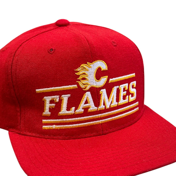 Vintage 90s NHL Starter Calgary Flames Split Bar Wool Snapback Hat