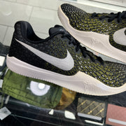 Nike Kobe Mamba Instinct Dark Grey Dynamic Yellow