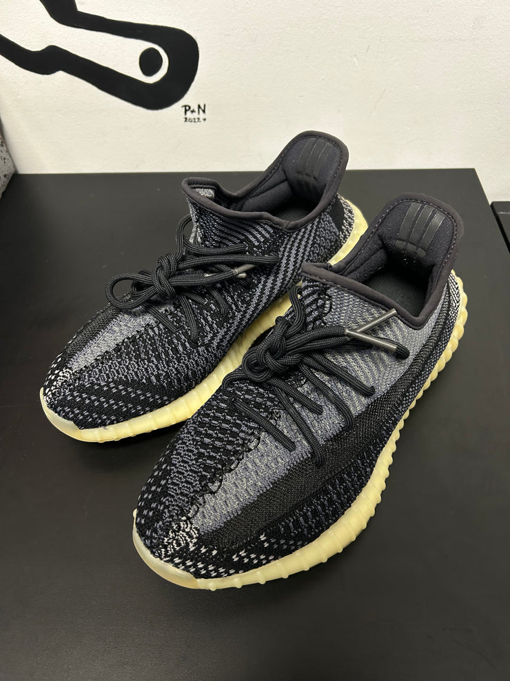 Yeezy 350 V2 Carbon