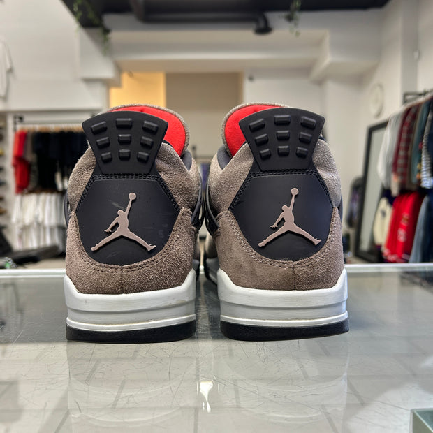 Jordan 4 Taupe Haze 2021