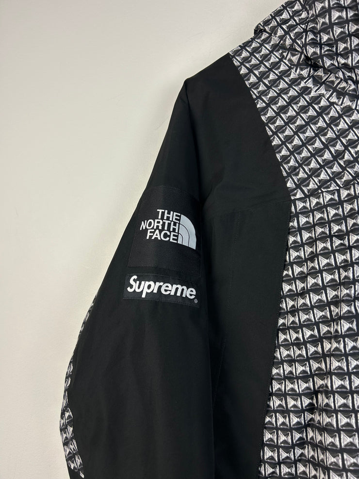 Supreme x The North Face SS21 Studded Black Mountain Light Jacket