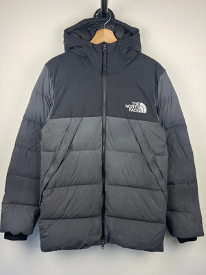 Vintage The North Face 550 Grey & Black Down Filled Puffer Jacket