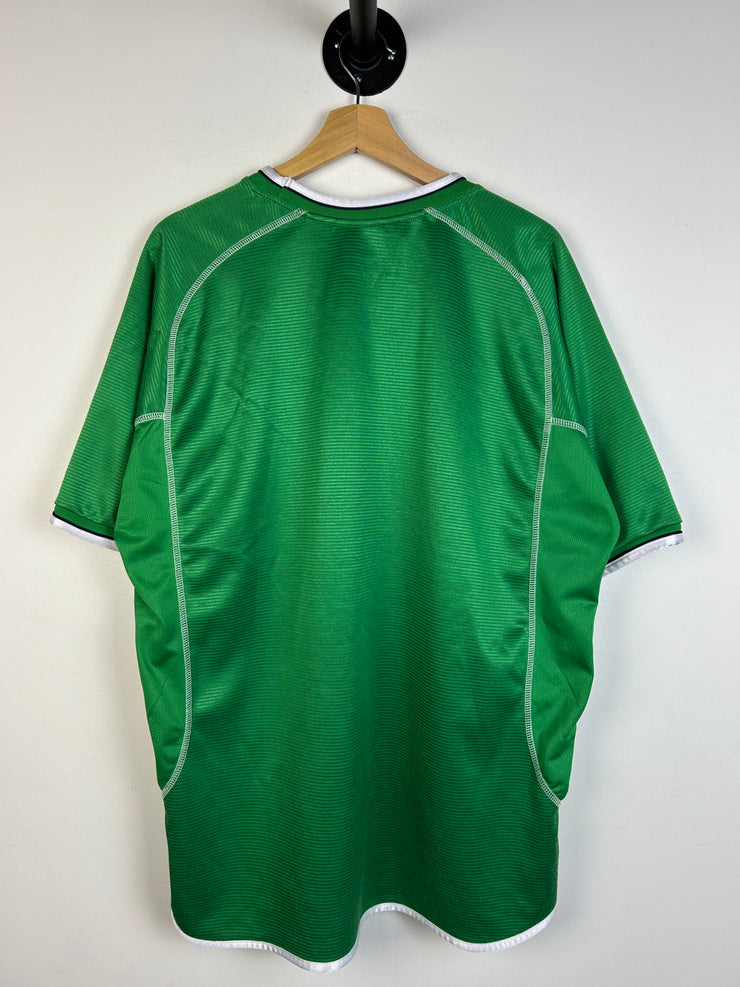 Vintage Y2K Umbro Ireland Green Soccer Jersey