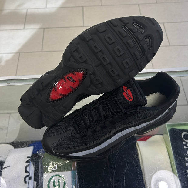 Nike Air Max 95 Ultra Black Picante Red 2023