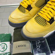 Jordan 4 Lightning
