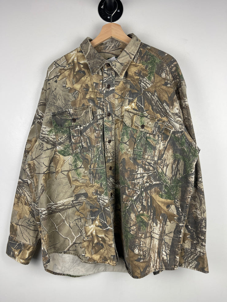 Vintage Cabellas Real Tree Camo Button Up Long Sleeve Shirt