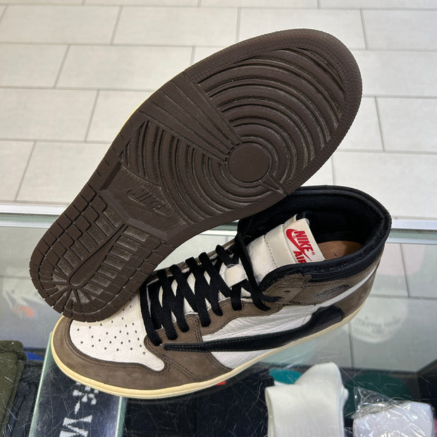 Jordan 1 Travis Scott Mocha