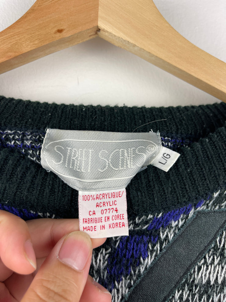 Vintage 90s Street Scenes Pattern Black & Purple Knit Sweater