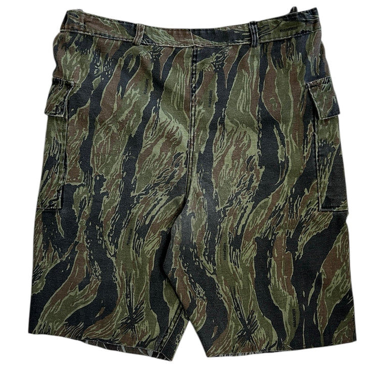 Vintage 90s Ranger Real Tree Camo Reversible Cargo Shorts