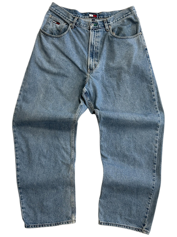 Vintage 90s Tommy Hilfiger Baggy Light Wash Blue Denim Jeans