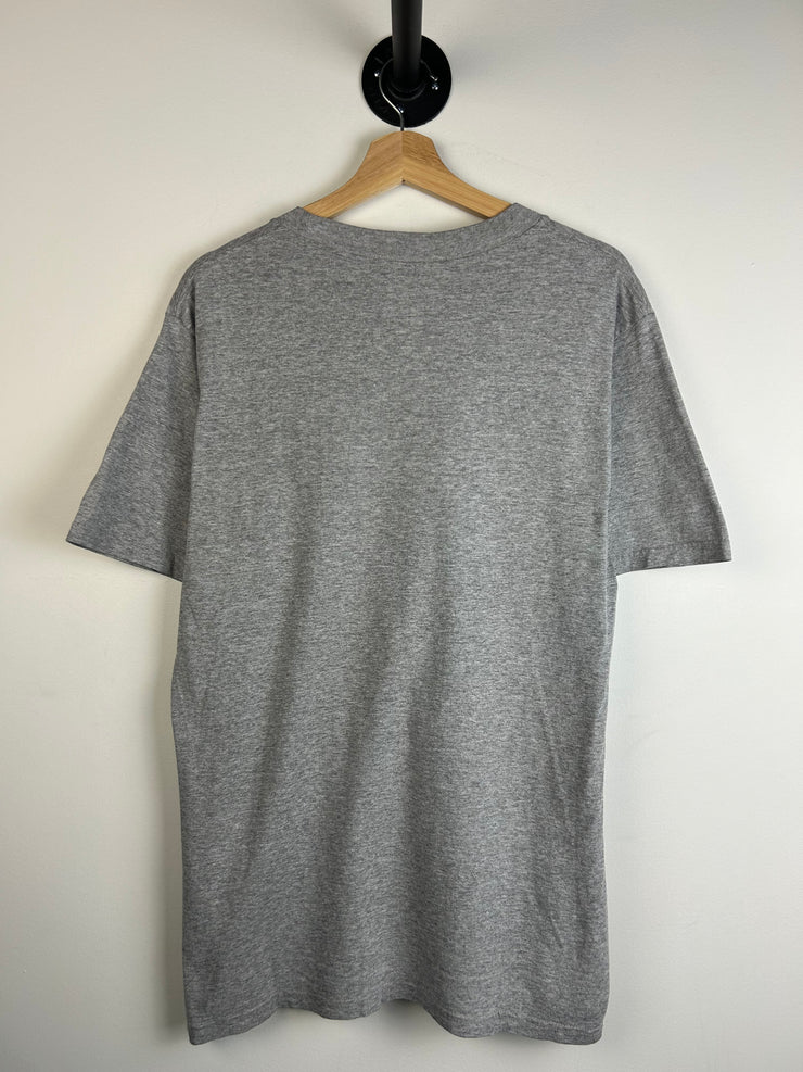 Vintage 2000 Final Four NCAA Grey Tee