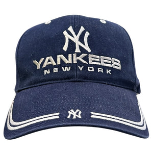 Vintage 90s MLB New York Yankees Navy Strapback Hat