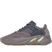 Yeezy 700 Mauve