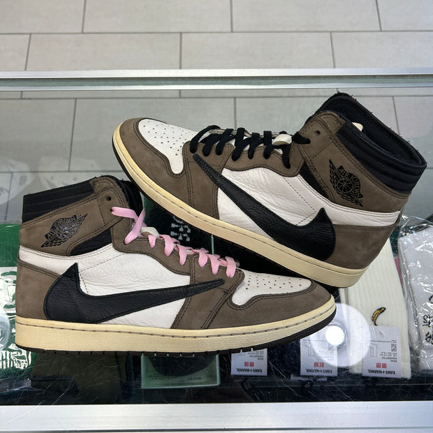 Jordan 1 Travis Scott Mocha