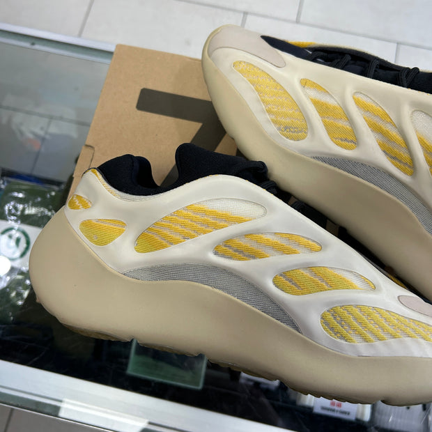 Yeezy 700 V3 Safflower