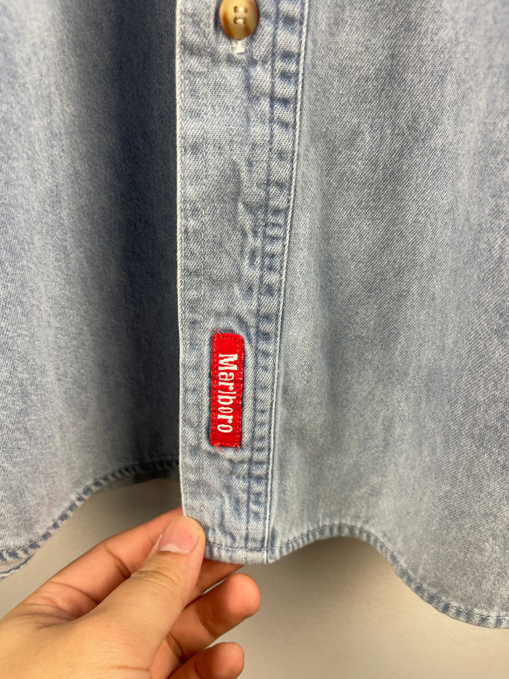 Vintage 90s Marlboro Country Store Blue Denim Long Sleeve Button Up Shirt