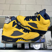 Jordan 5 Michigan 2019