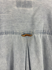 Vintage 90s Marlboro Country Store Blue Denim Long Sleeve Button Up Shirt
