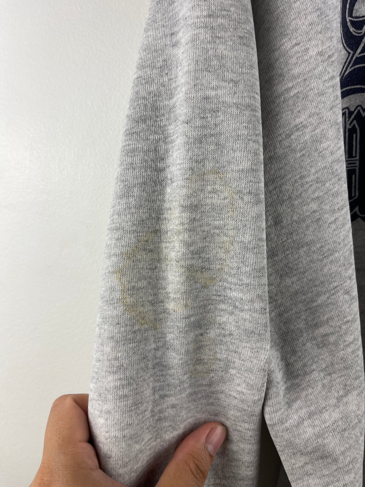 Vintage 90s Syracuse University Old English Spellout Grey Crewneck