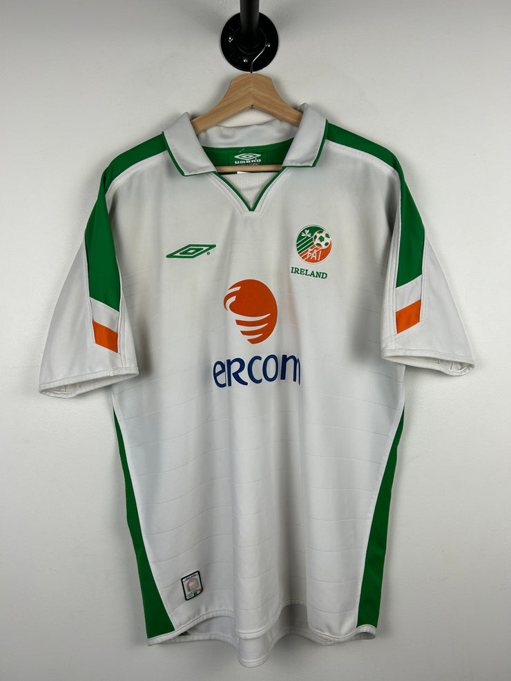 Vintage 2003-2005 Umbro Ireland National Football Team Away White Soccer Jersey