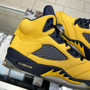 Jordan 5 Michigan 2019