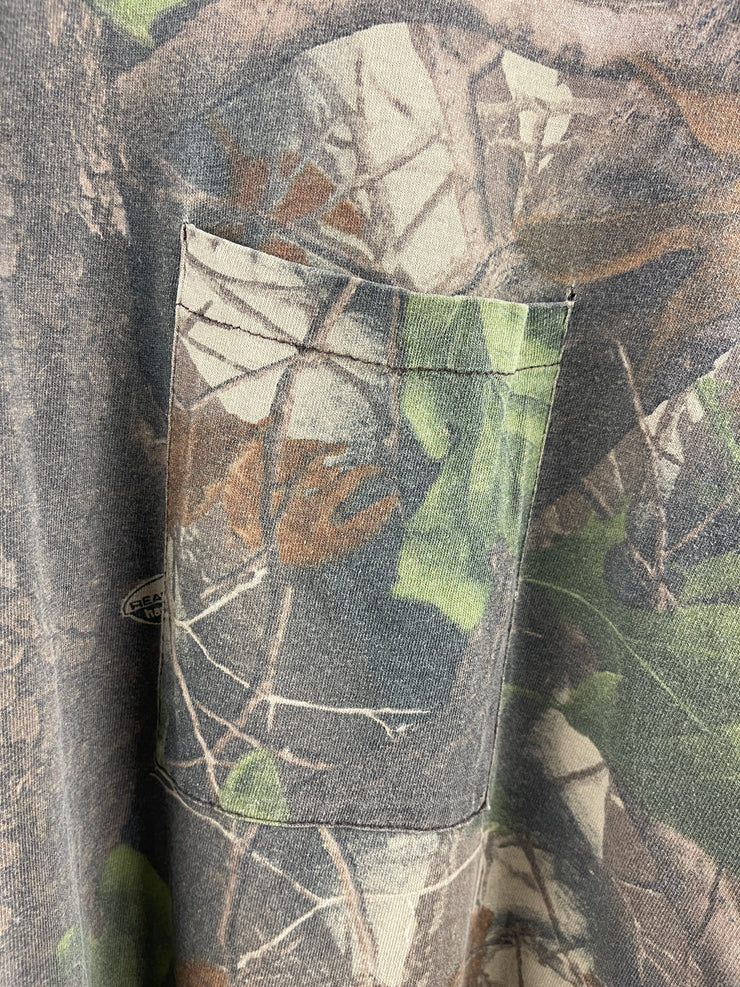 Vintage 90s Walls Real Tree Camo Pocket Long Sleeve
